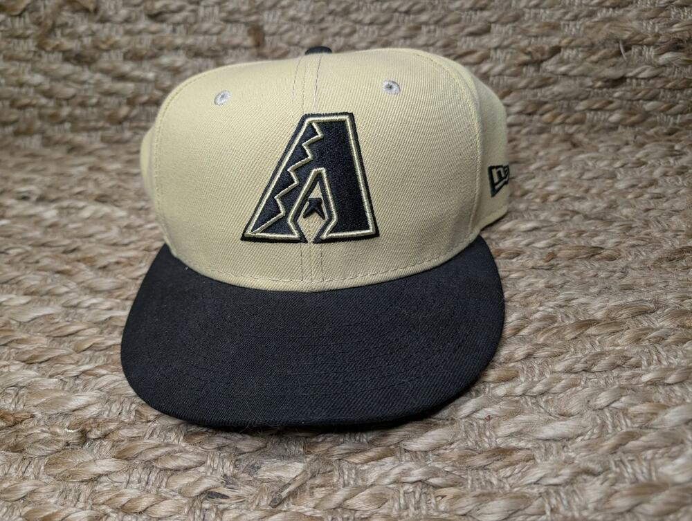 New Era Arizona Diamondbacks MLB 59FIFTY Fitted Hat Tan Black 7 1/2 City Connect
